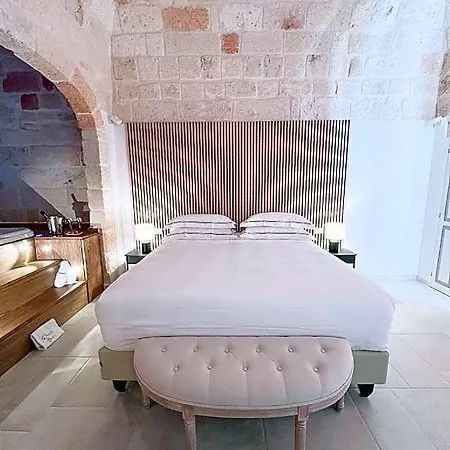 Dimora Bianca Luxury فندق 5*